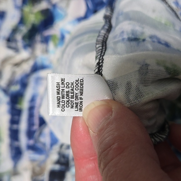 Cato Tank Top - Picture 5 of 5